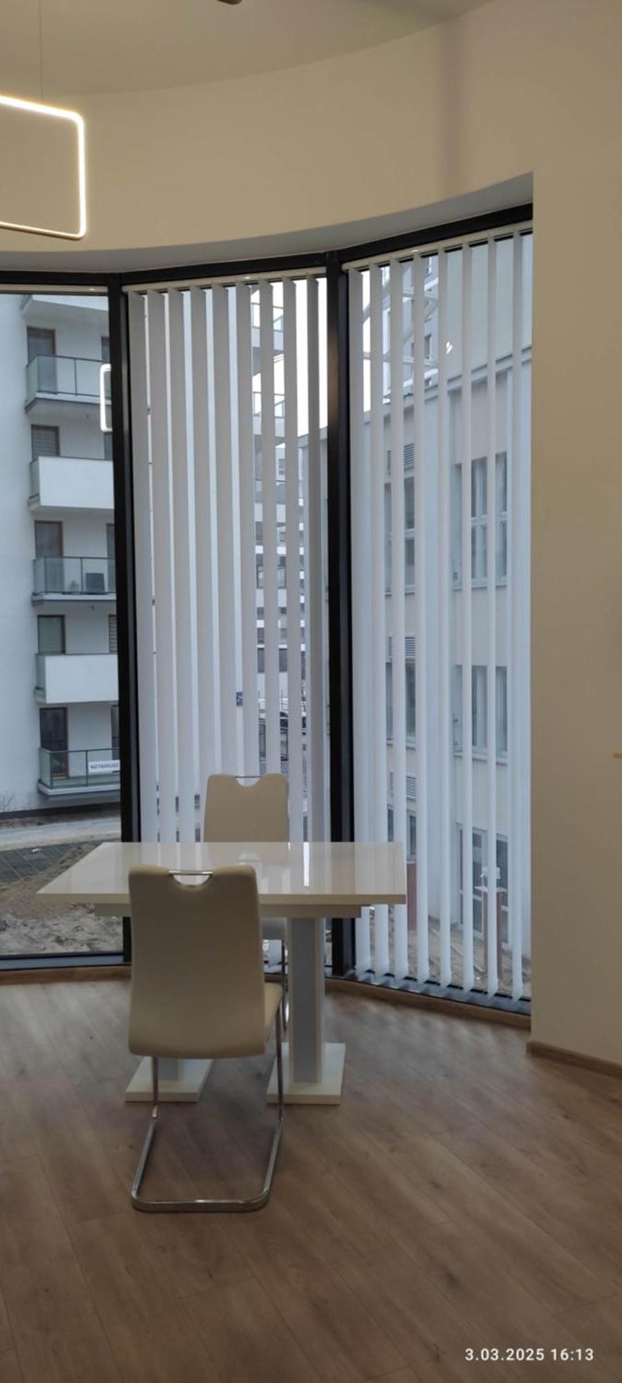 Lägenhet Bliska Wola Warszawa